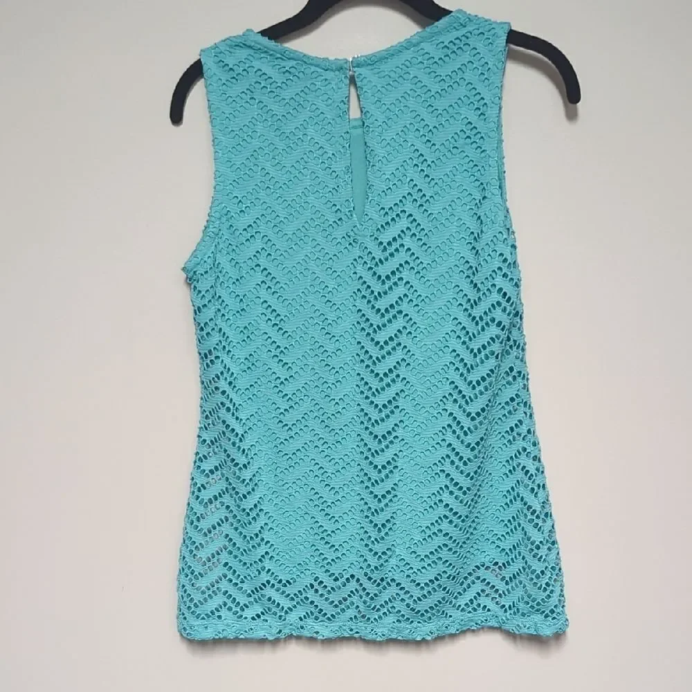 Banana Republic Blue Fitted Sleeveless Tank Top - Picture 5 of 6